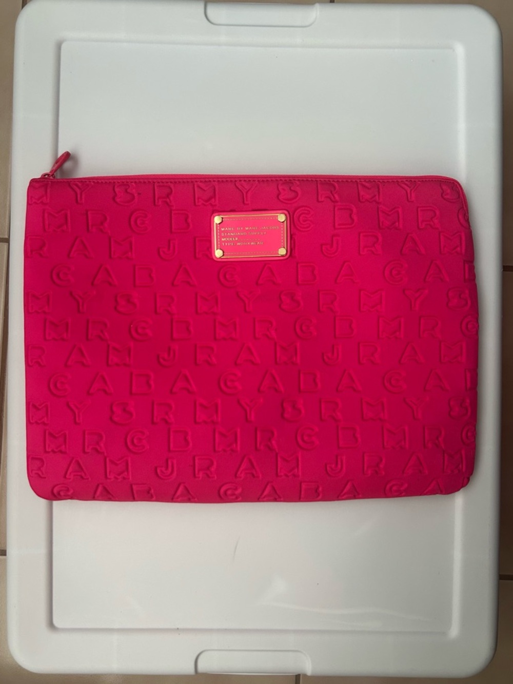 GUC Marc by Marc Jacobs Hot Pink Embossed Laptop/Ipad Sleeve